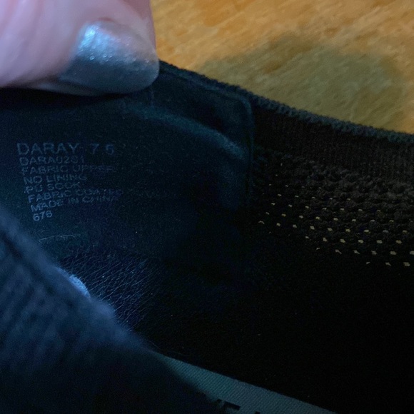 STEVE MADDEN Daray black slip on sneakers - Picture 6 of 7